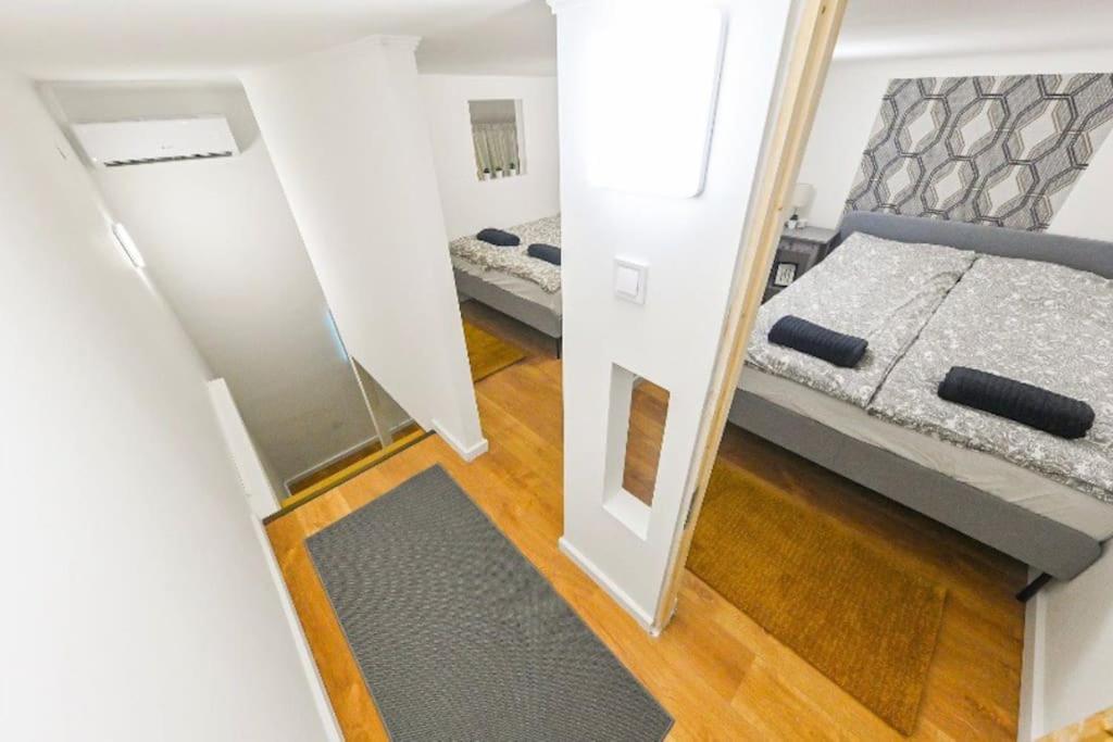 2 Bedroom Flat In Damjanich Str., Hirsch Budapest Extérieur photo